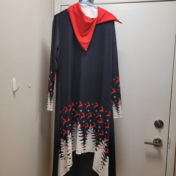 ROSE GAL Dresses & Skirts - GENTLY USED, ROSE GAL CHRISTMAS LOUNGING DRESS, LARGE!!!